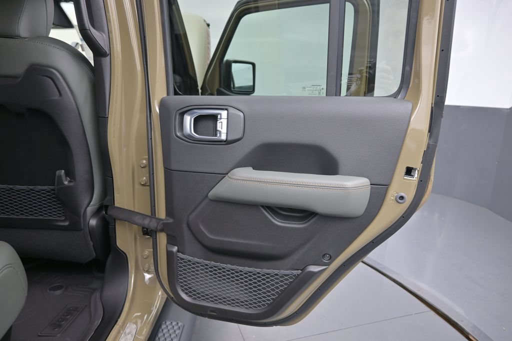 New 2026 Jeep Gladiator Mojave w/ Safety Group AWD/4WD image 16