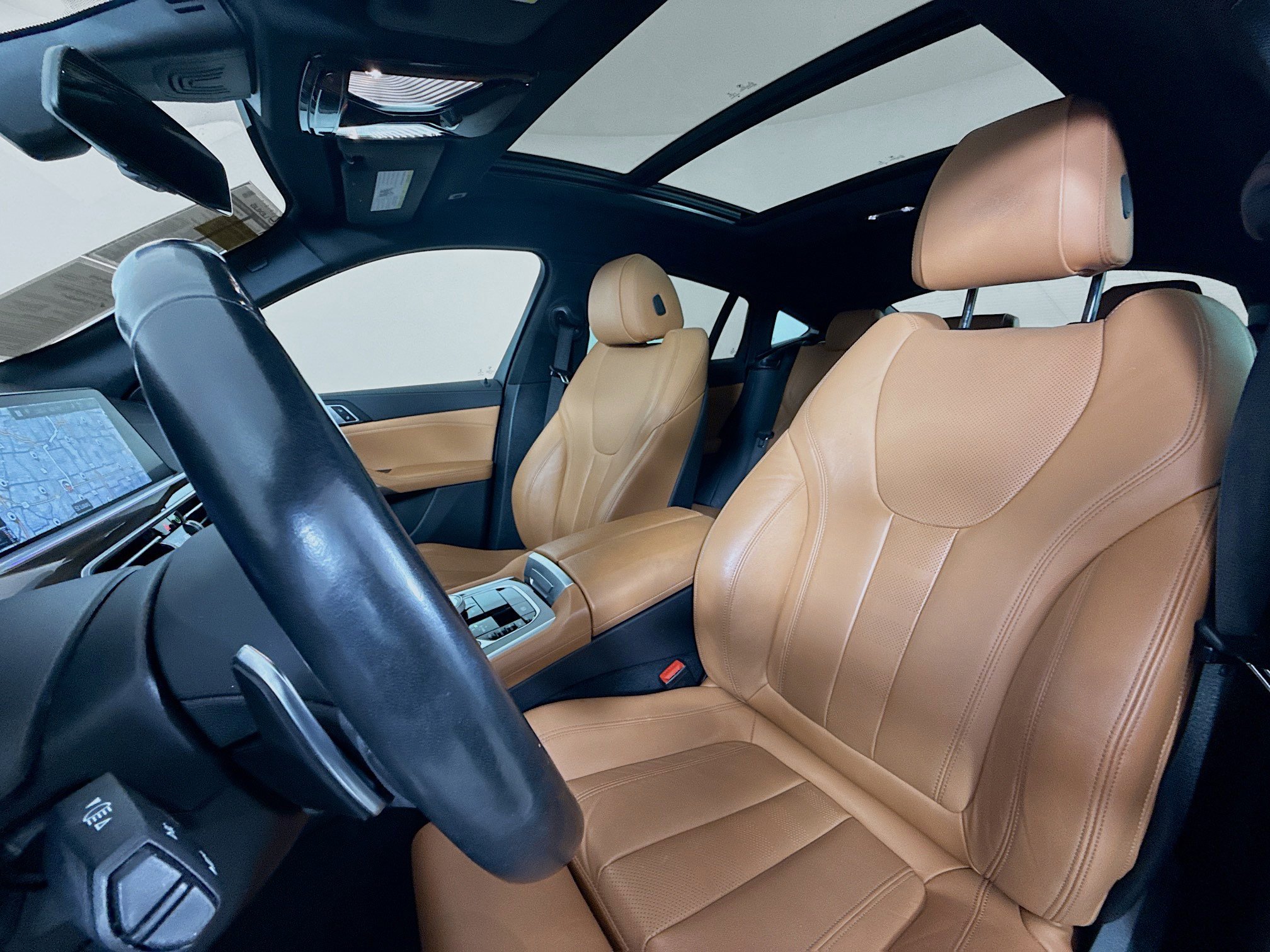Used 2022 BMW X6 xDrive40i w/ M Sport Package AWD/4WD image 11