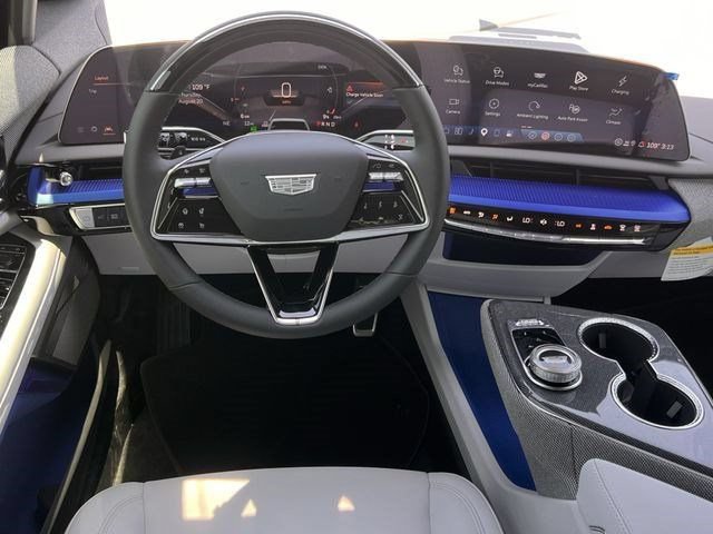 New 2027 Cadillac Optiq Luxury RWD image 10