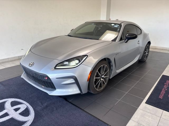 Certified 2023 Toyota GR86 RWD image 4