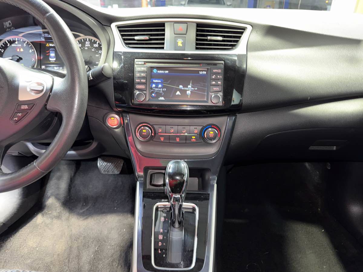 Used 2016 Nissan Sentra SR w/ Driver's Assist Package FWD image 20