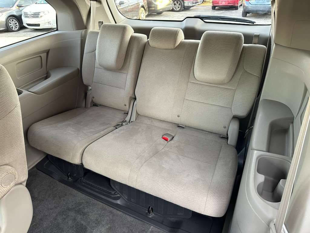 Used 2012 Honda Odyssey LX image 21