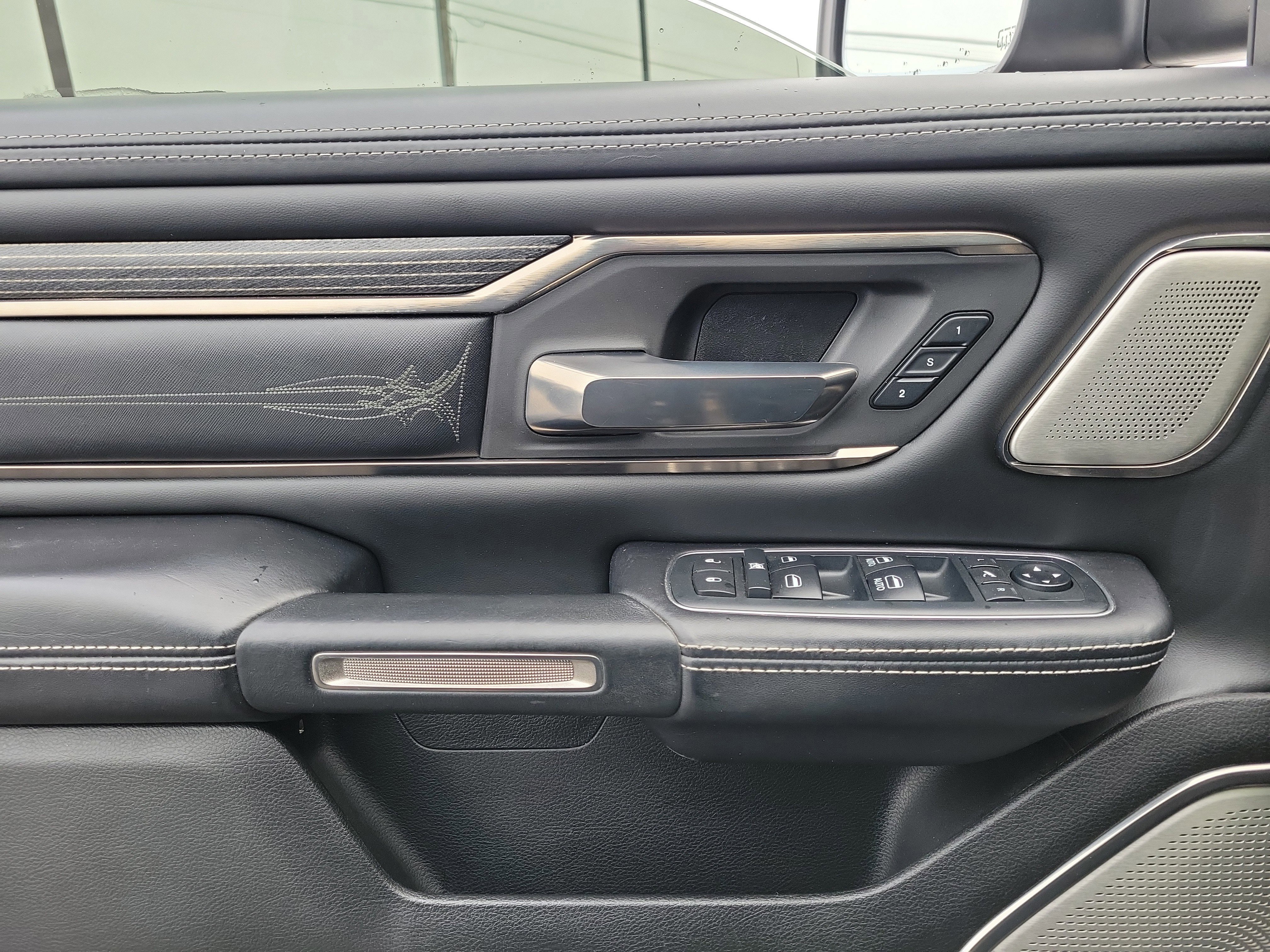 Used 2020 RAM 1500 Limited image 17