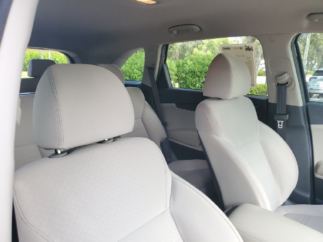 Used 2020 Kia Sorento S FWD image 24