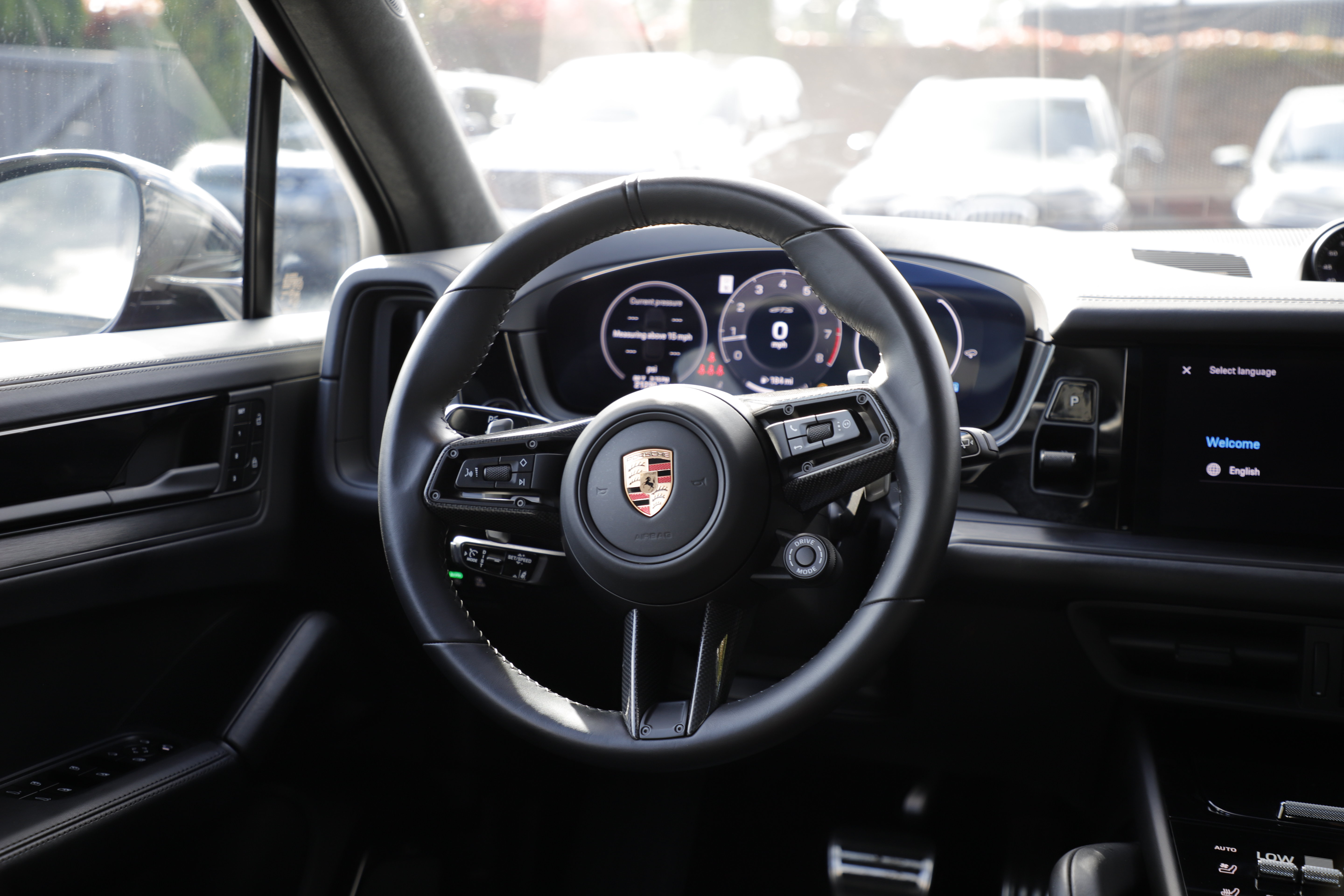 Used 2025 Porsche Cayenne GTS AWD/4WD image 16