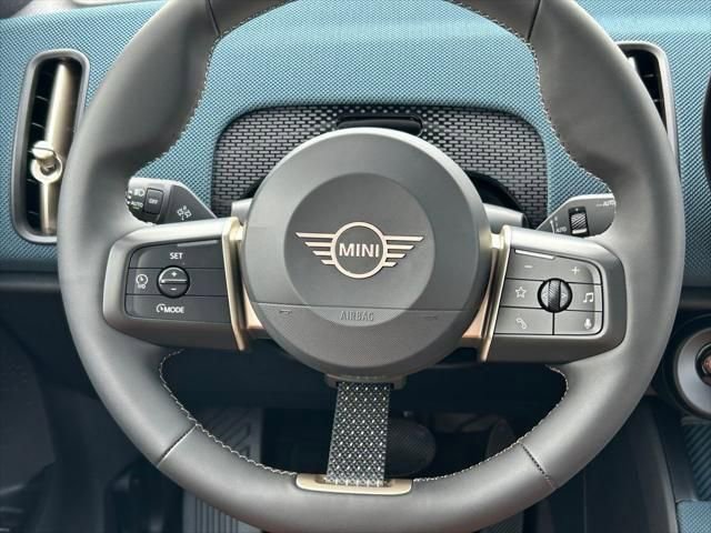 New 2025 MINI Cooper Countryman SE w/ Comfort Package Max image 15