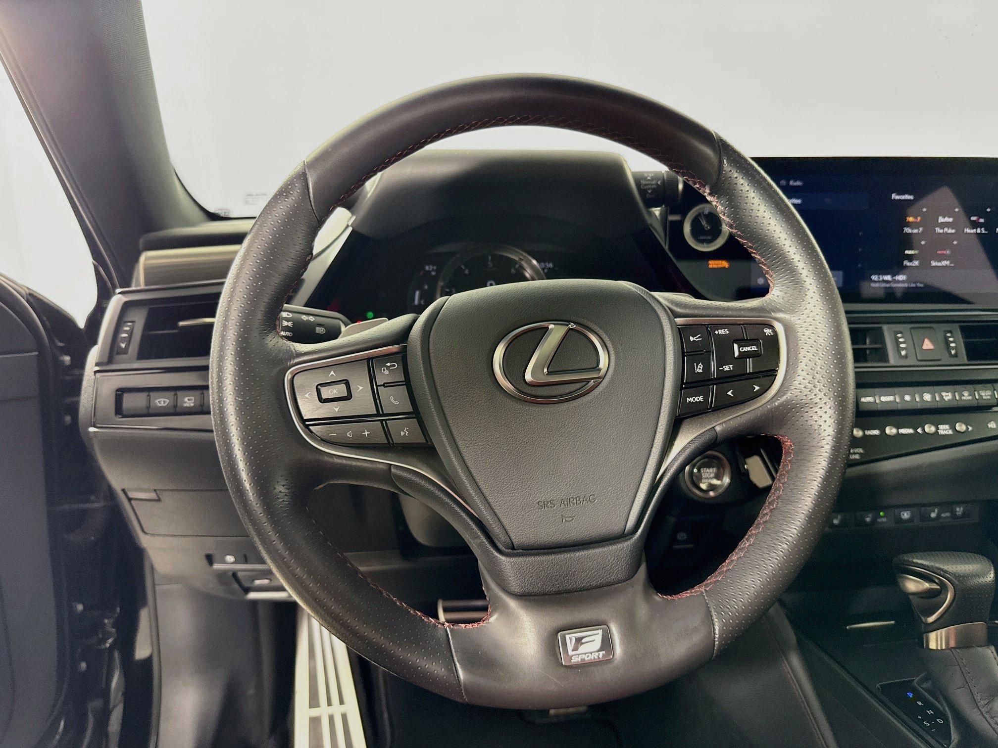 Certified 2024 Lexus ES 350 F Sport FWD image 12