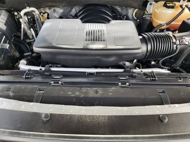 Used 2024 GMC Yukon AT4 w/ Technology Package AWD/4WD image 31