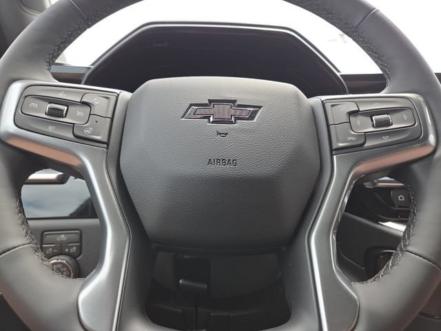 New 2026 Chevrolet Silverado 1500 RST w/ Dark Appearance Package AWD/4WD image 32