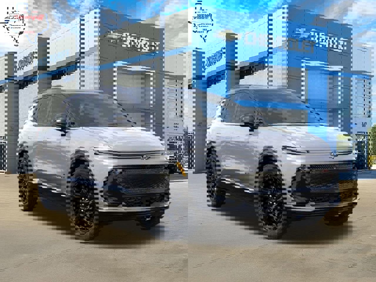 New 2026 Chevrolet Equinox EV RS image 2