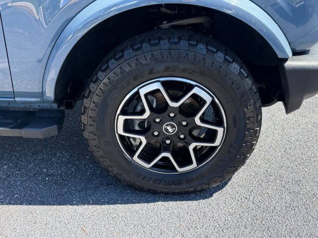 Used 2023 Ford Bronco Outer Banks AWD/4WD image 18