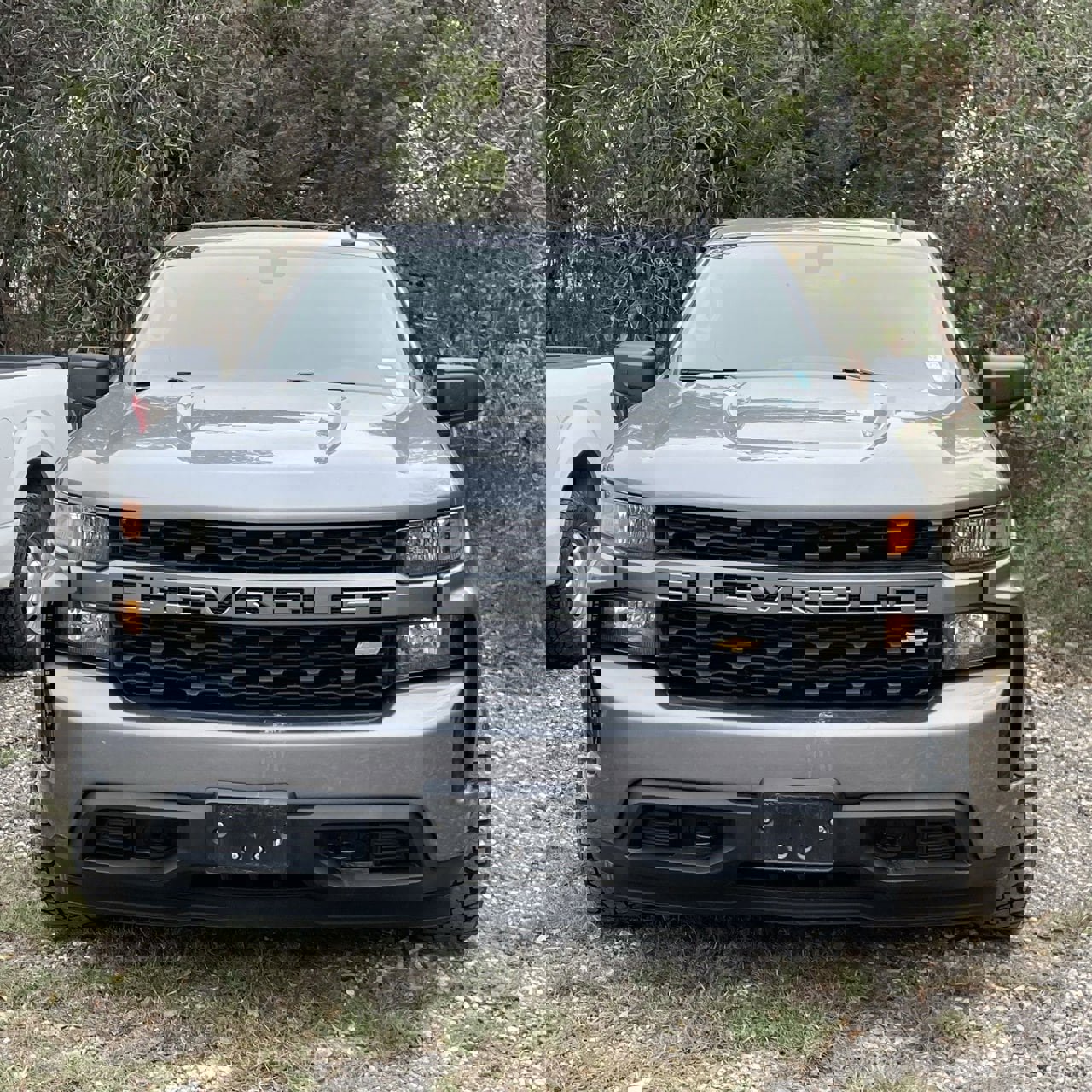 Used 2022 Chevrolet Silverado 1500 Custom image 2