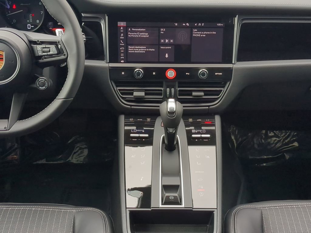 New 2026 Porsche Macan Turbo image 22