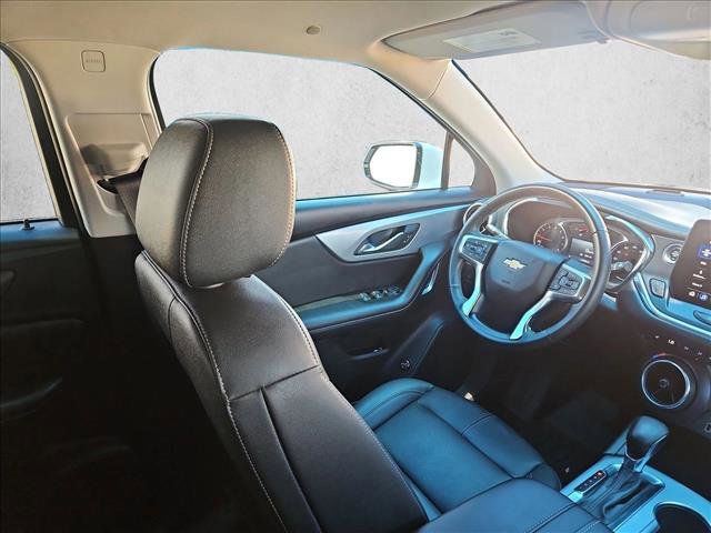 Used 2024 Chevrolet Blazer LT FWD video 2