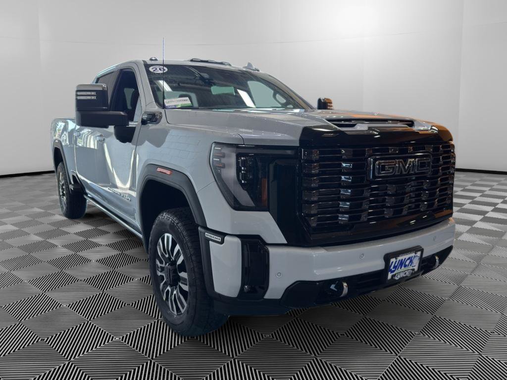New 2026 GMC Sierra 2500 Denali Ultimate AWD/4WD image 7