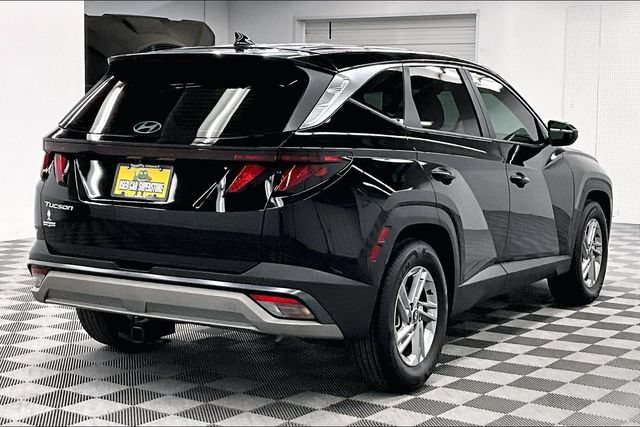 Used 2025 Hyundai Tucson SE FWD image 13
