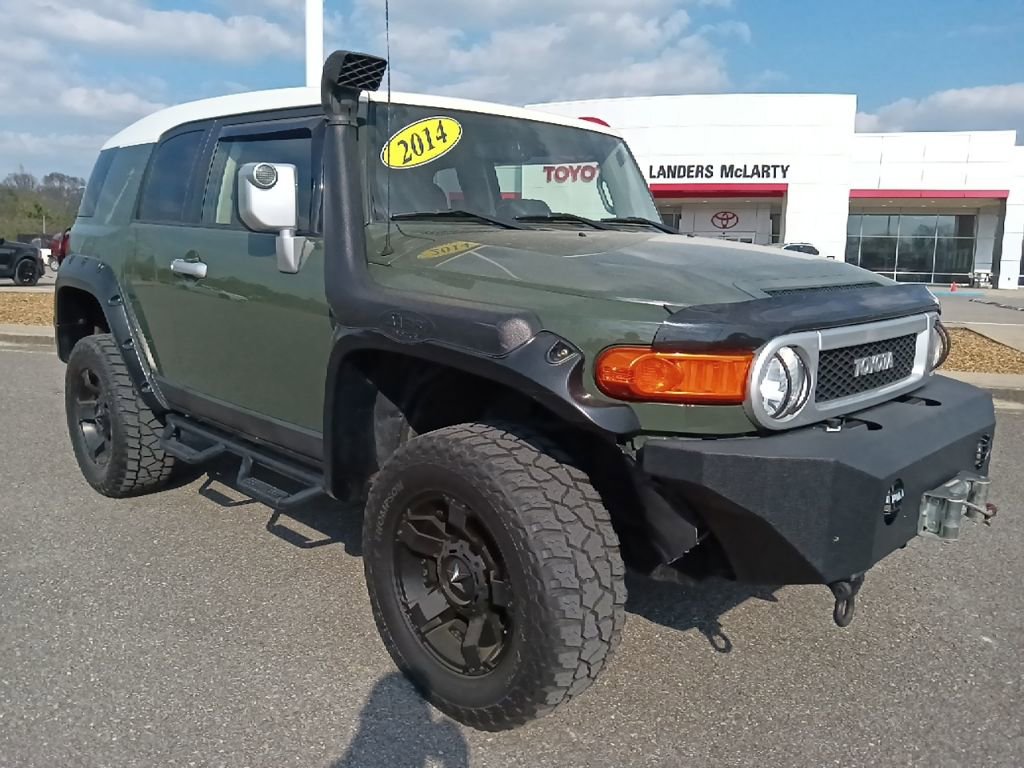 Used 2014 Toyota FJ Cruiser 4WD w/ Upgrade Package image 1