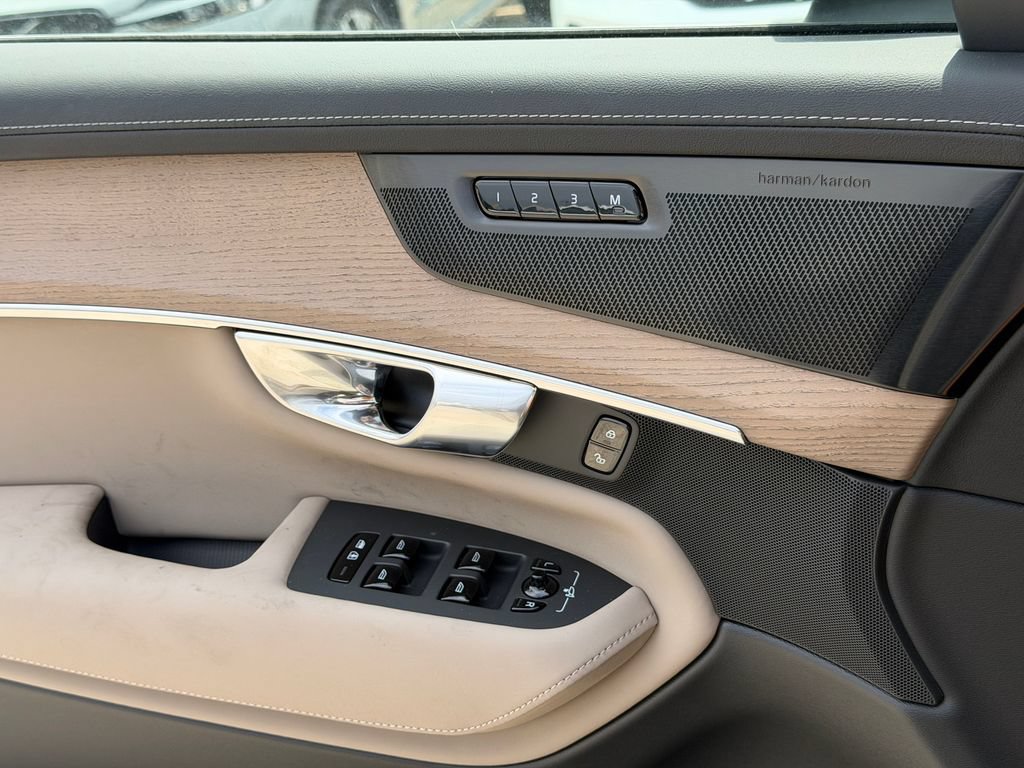 New 2026 Volvo XC90 T8 Ultra AWD/4WD image 33