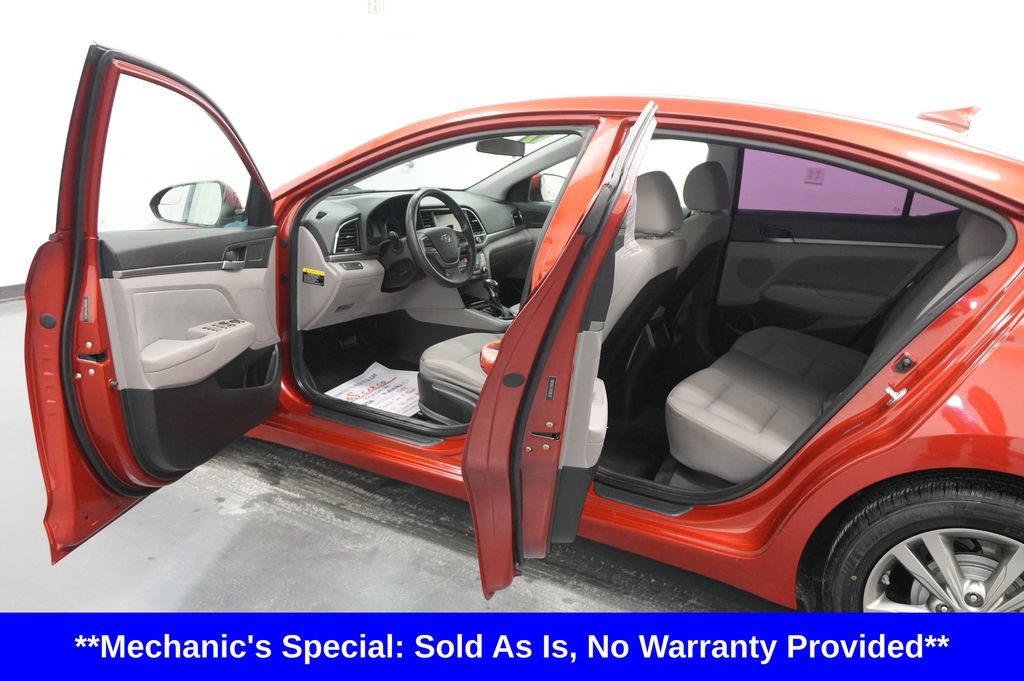 Used 2017 Hyundai Elantra SE FWD image 18