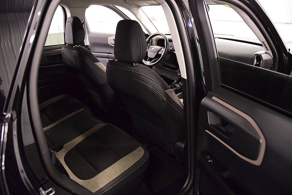 Used 2025 Ford Bronco Sport Big Bend AWD/4WD image 30