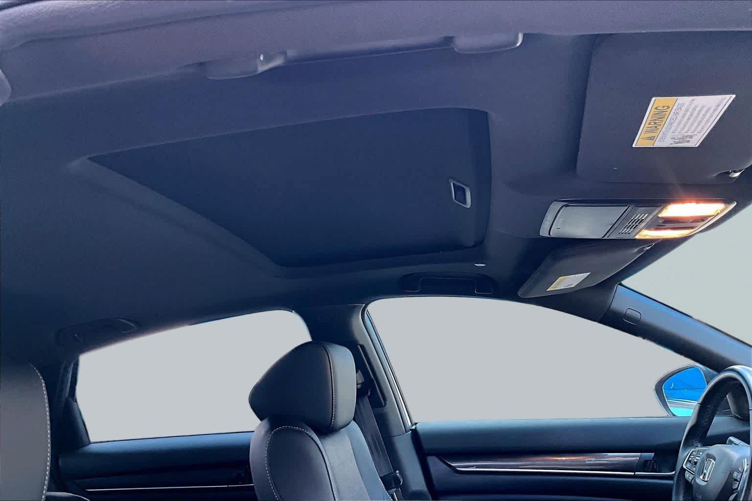 Used 2022 Honda Accord Sport image 14