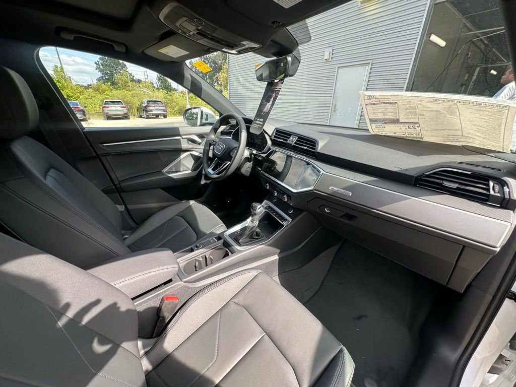 New 2025 Audi Q3 2.0T Premium Plus w/ Premium Plus Package image 29