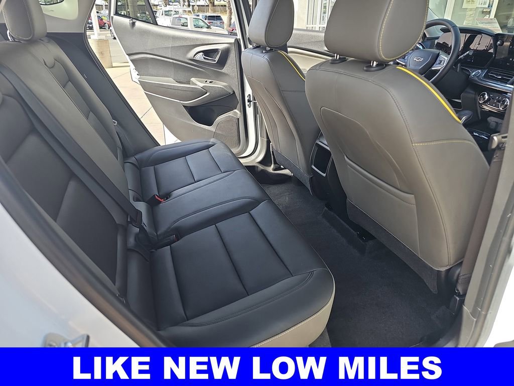 Used 2025 Chevrolet Trax ACTIV w/ Driver Confidence Package image 11