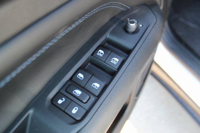 New 2026 Jeep Compass Limited image 9