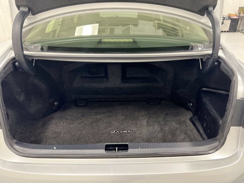 Used 2013 Lexus ES 300h w/ Premium Pkg FWD image 24