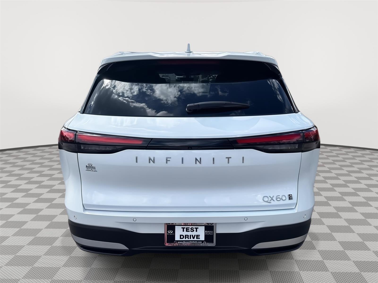New 2026 INFINITI QX60 Luxe image 6