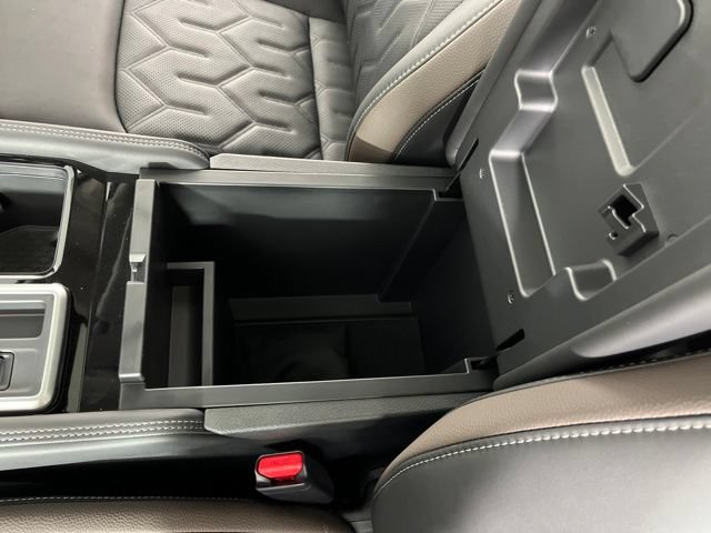 New 2026 Nissan Pathfinder Platinum FWD image 30
