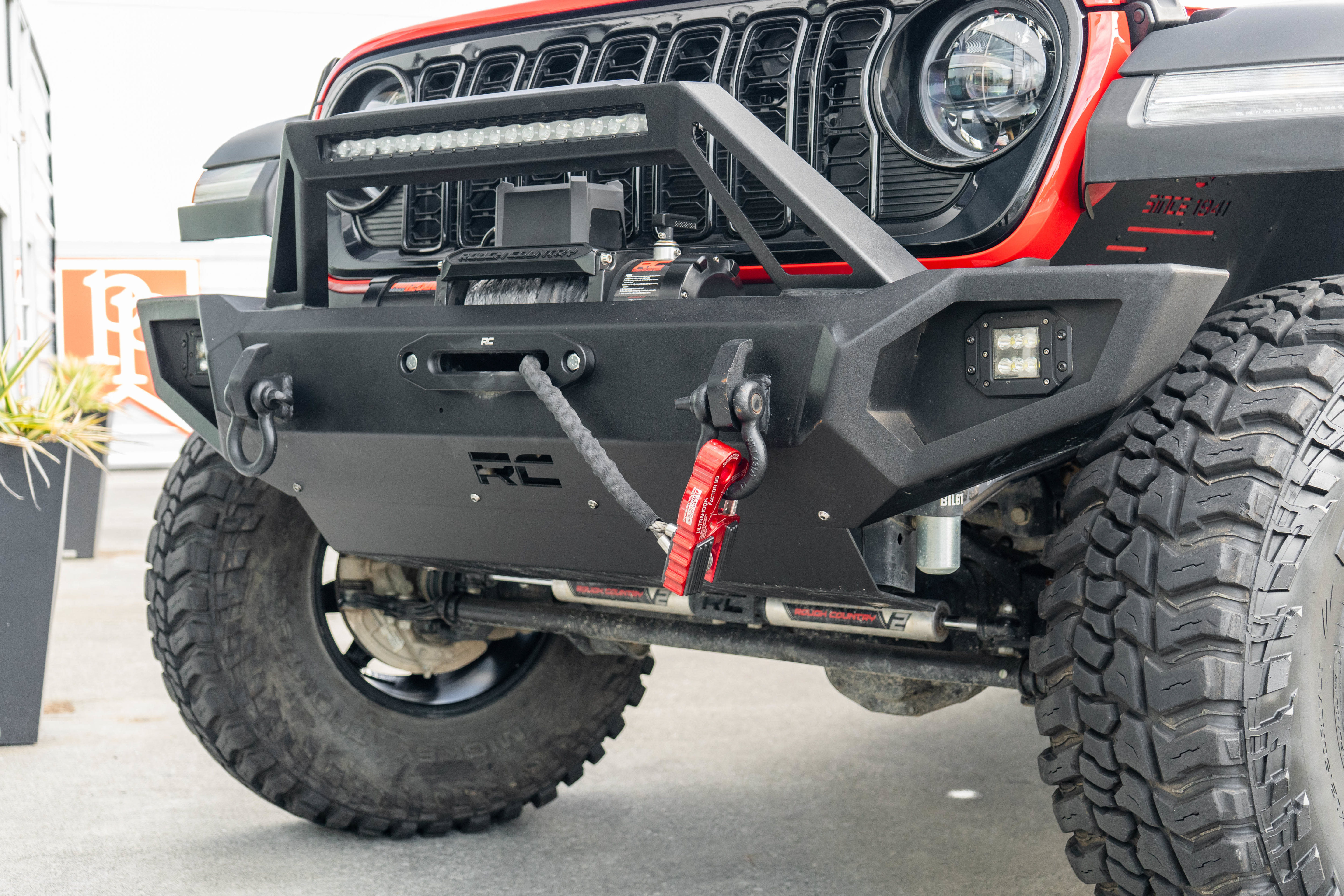 Used 2024 Jeep Wrangler Unlimited AWD/4WD image 5