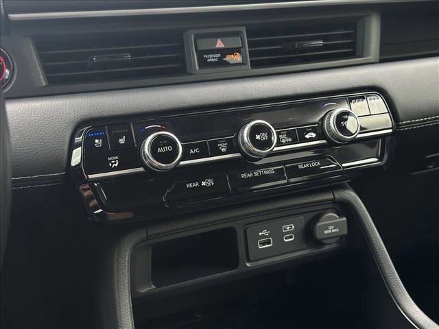 Used 2023 Honda Pilot Elite image 15