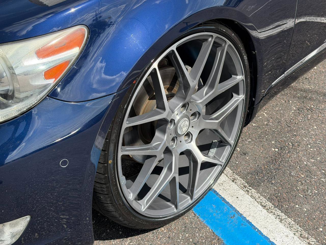 Used 2012 Lexus LS 460 w/ Luxury Value Edition RWD image 7