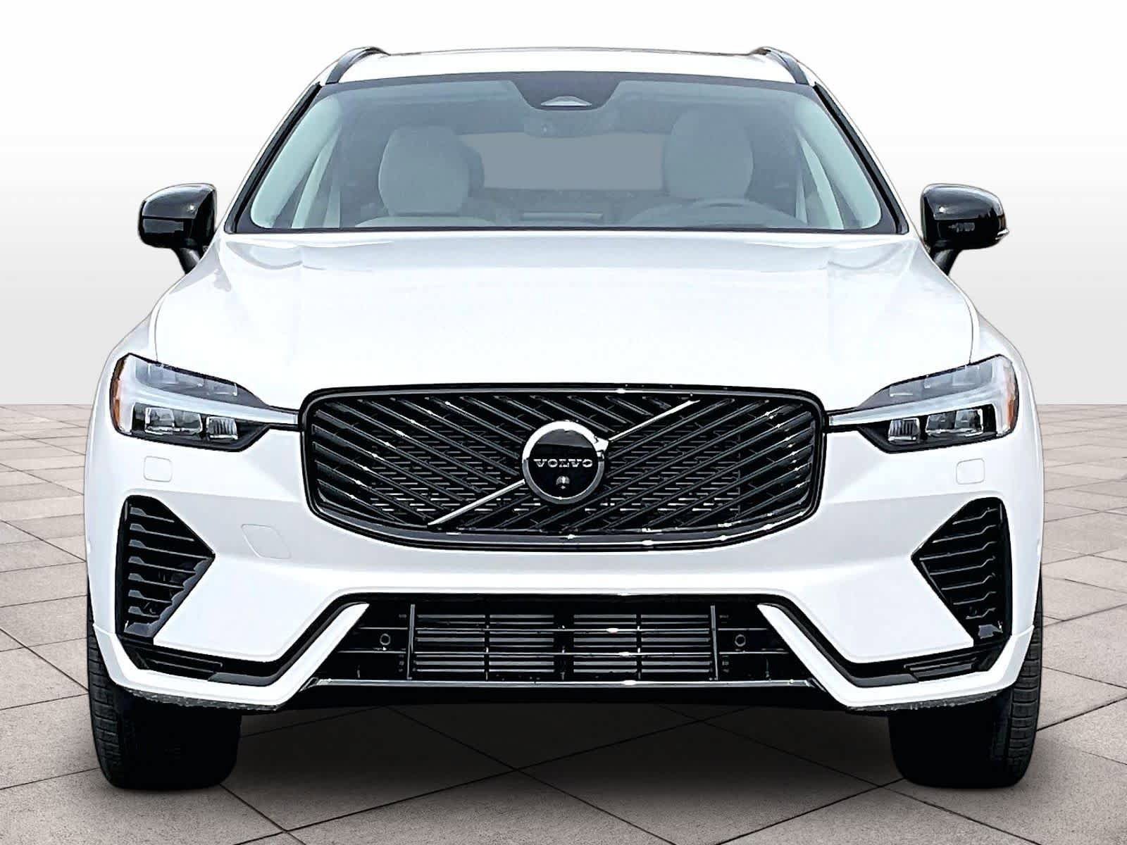 New 2026 Volvo XC60 T8 Ultra w/ Protection Package Premier AWD/4WD image 5