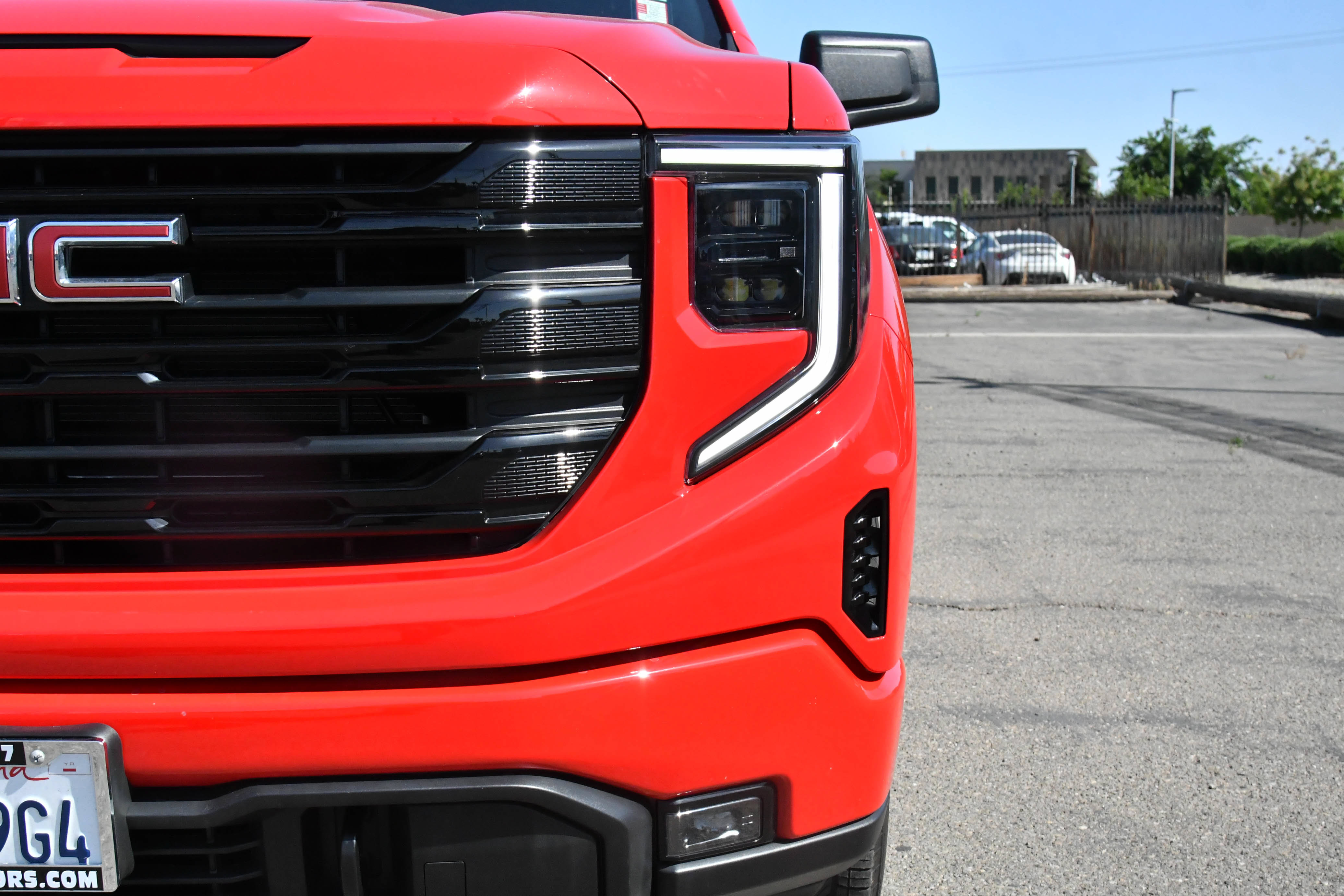 Used 2025 GMC Sierra 1500 Elevation AWD/4WD image 11