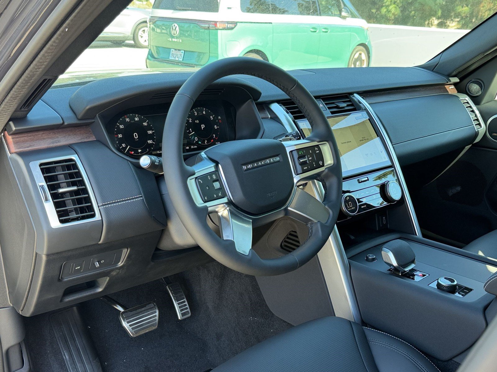 New 2026 Land Rover Discovery Dynamic SE AWD/4WD image 4