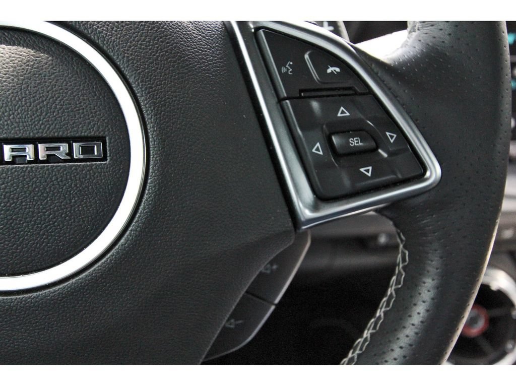 Used 2016 Chevrolet Camaro SS RWD image 20