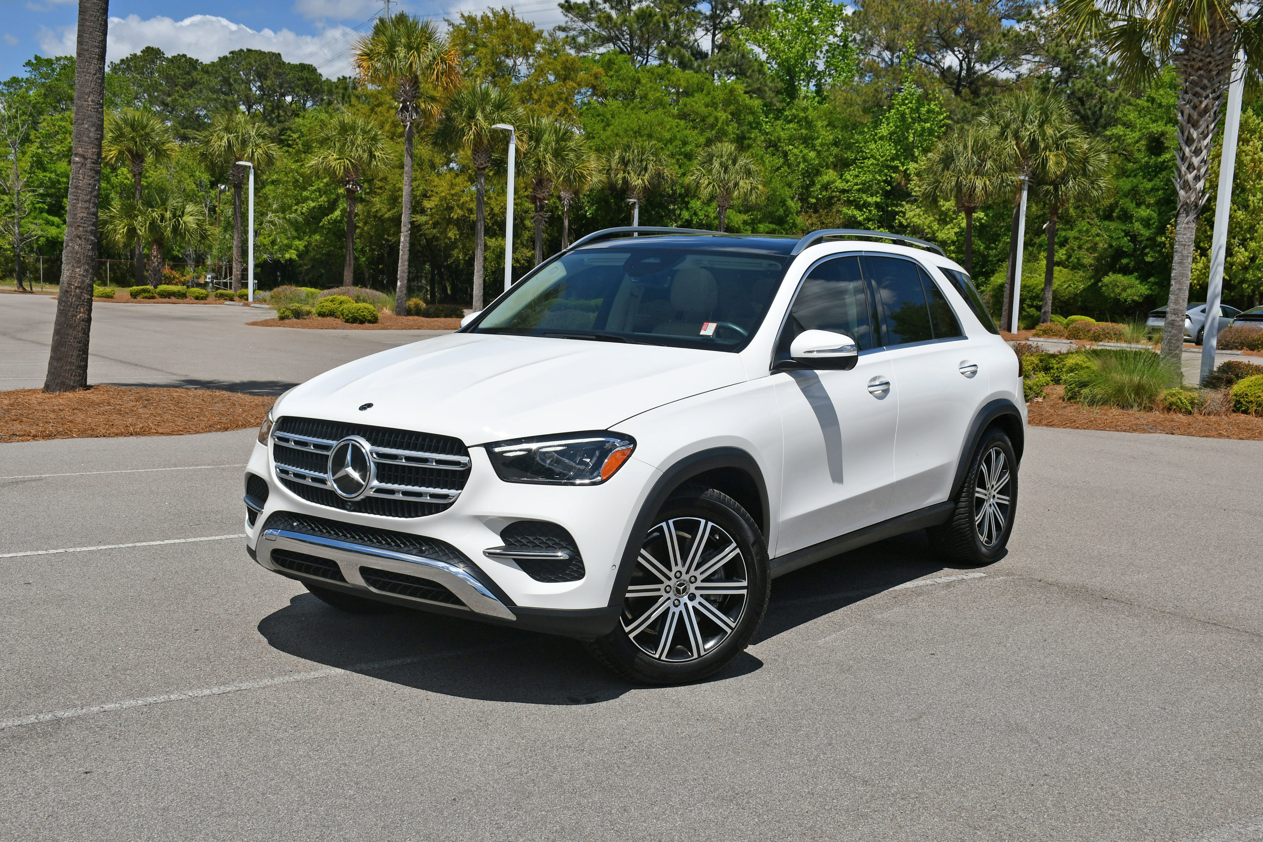 Used 2024 Mercedes-Benz GLE 450 4MATIC image 6