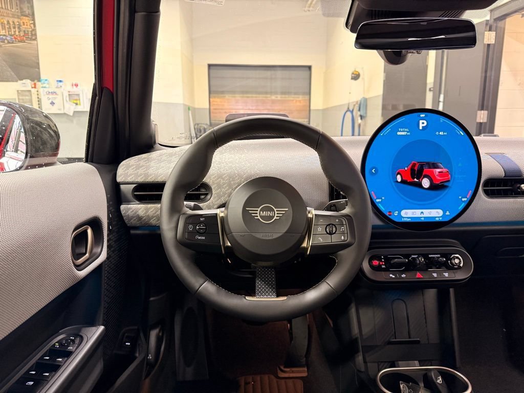 Used 2026 MINI Cooper 4-Door Hardtop FWD image 22