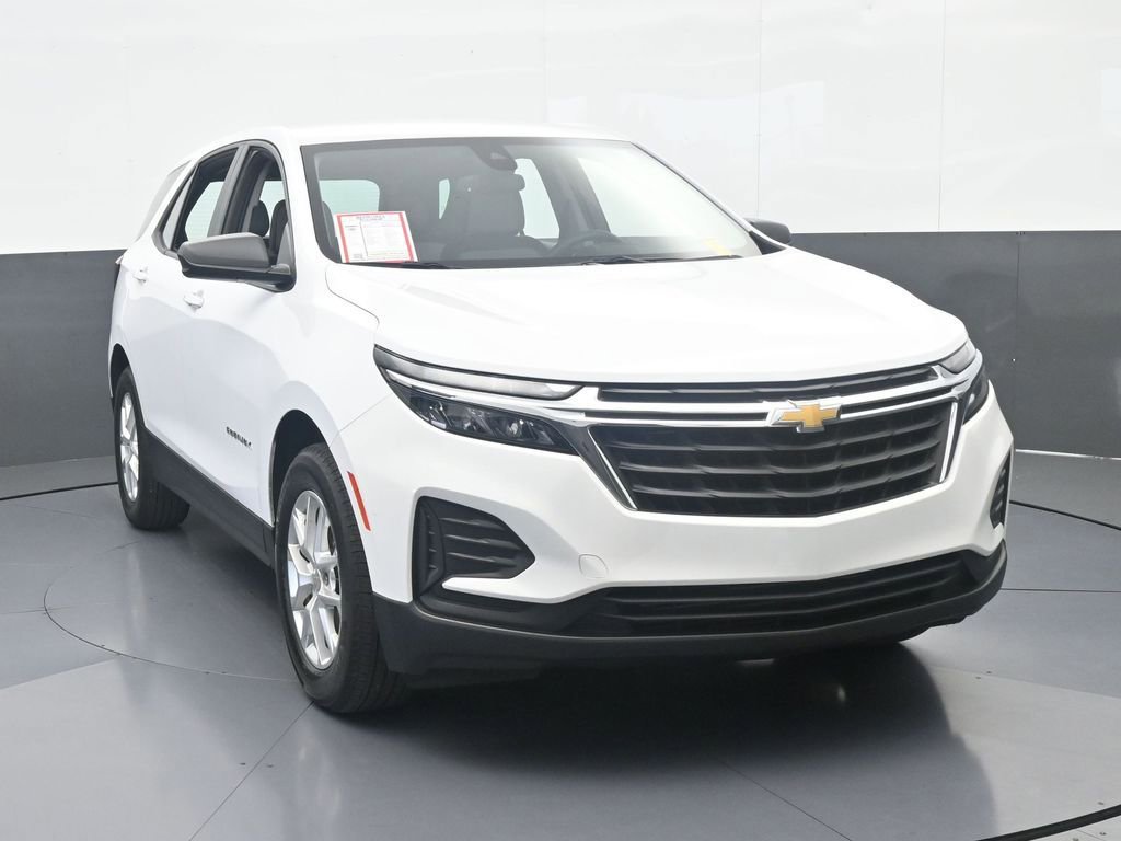 Used 2024 Chevrolet Equinox LS FWD image 9