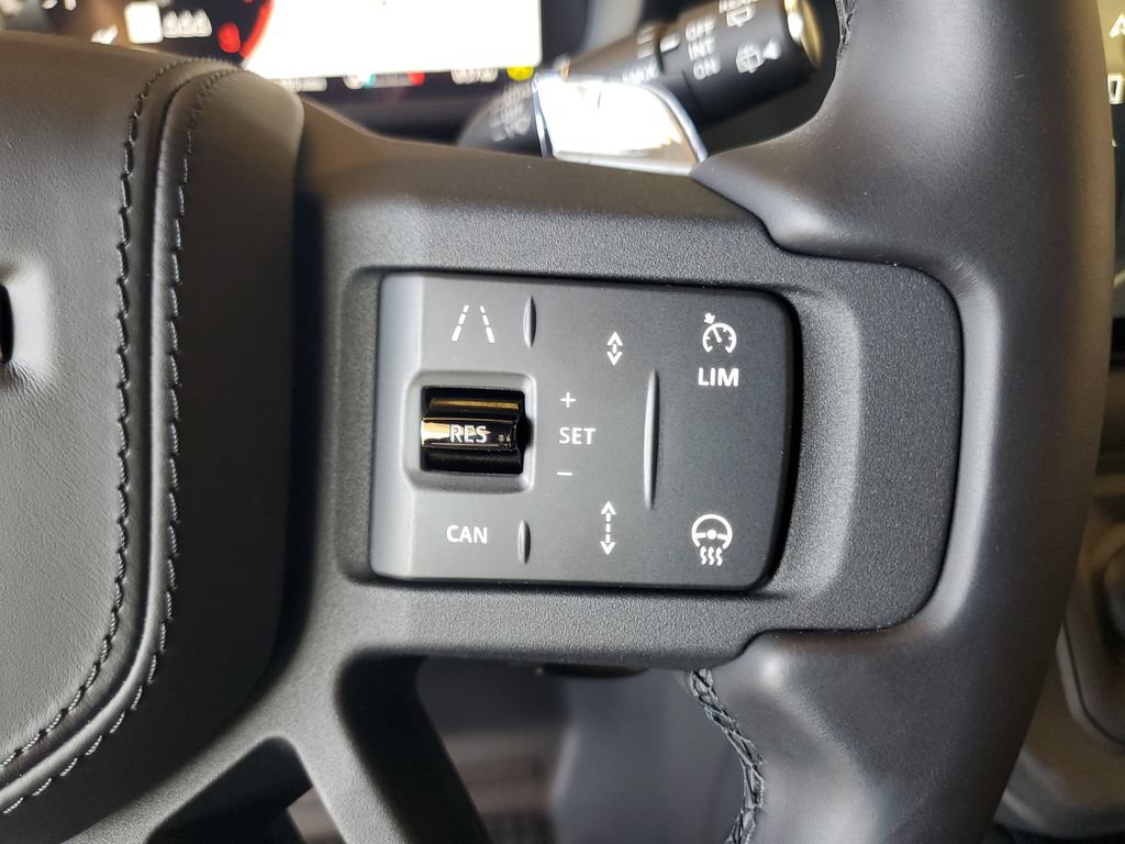 Certified 2025 Land Rover Defender 110 AWD/4WD image 20