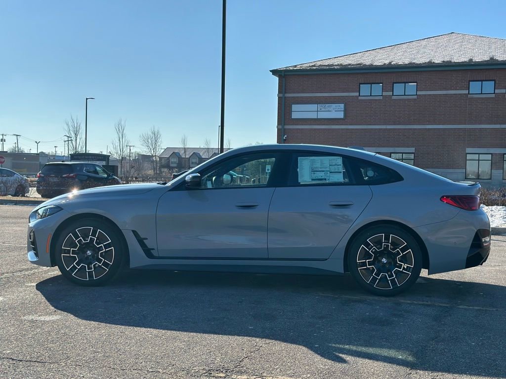 New 2026 BMW 430i xDrive w/ M Sport Package image 4