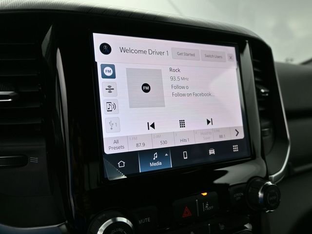 New 2026 RAM 1500 4x4 Crew Cab image 33