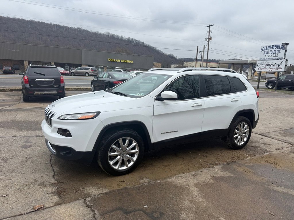 Used 2016 Jeep Cherokee Limited image 4