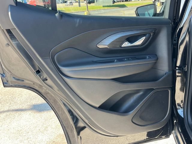 Used 2023 GMC Terrain SLE w/ LPO, Floor Liner Package FWD image 20