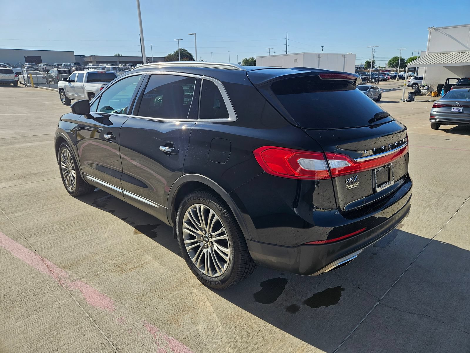 Used 2016 Lincoln MKX Reserve w/ Climate Package FWD image 5