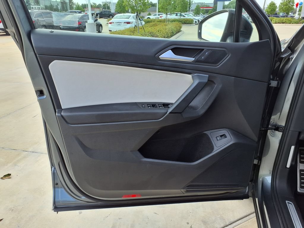 Used 2019 Volkswagen Tiguan S FWD image 14