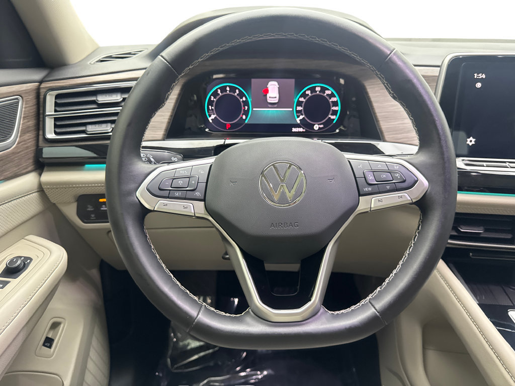 Used 2025 Volkswagen Atlas SEL AWD/4WD image 63
