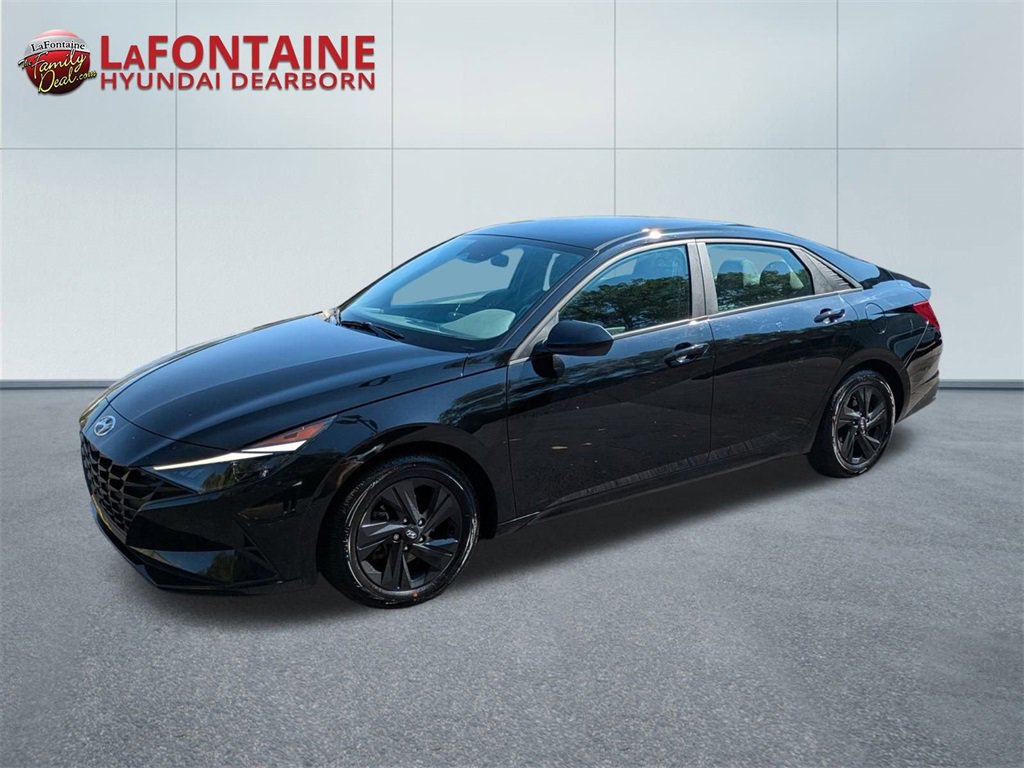 Certified 2023 Hyundai Elantra Blue image 1